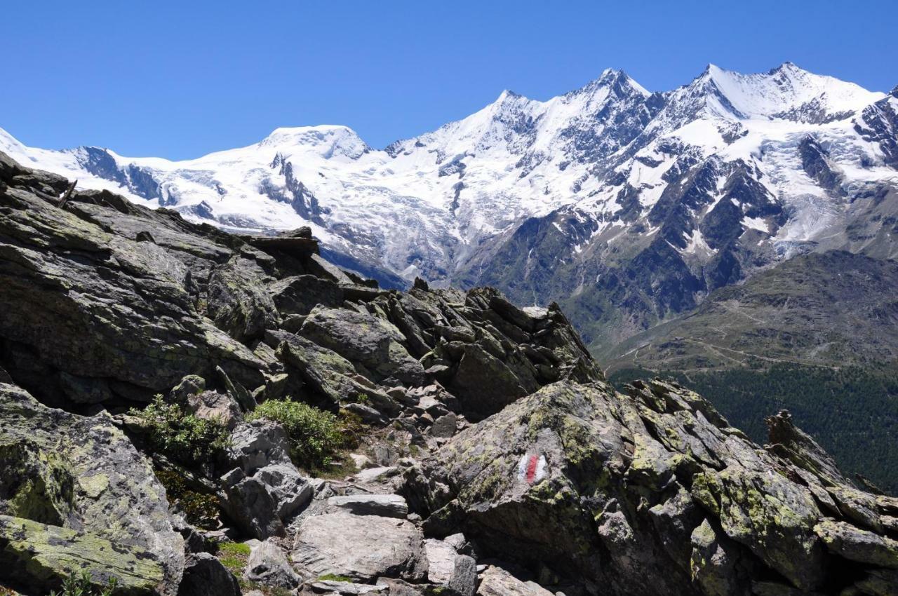 Haus Wiedersehen, Weissmies Apartment Saas-Grund Bagian luar foto